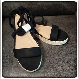 Pretty Little Thing Black Lace Up Espadrille Platform Sandals Sz 6 NWT